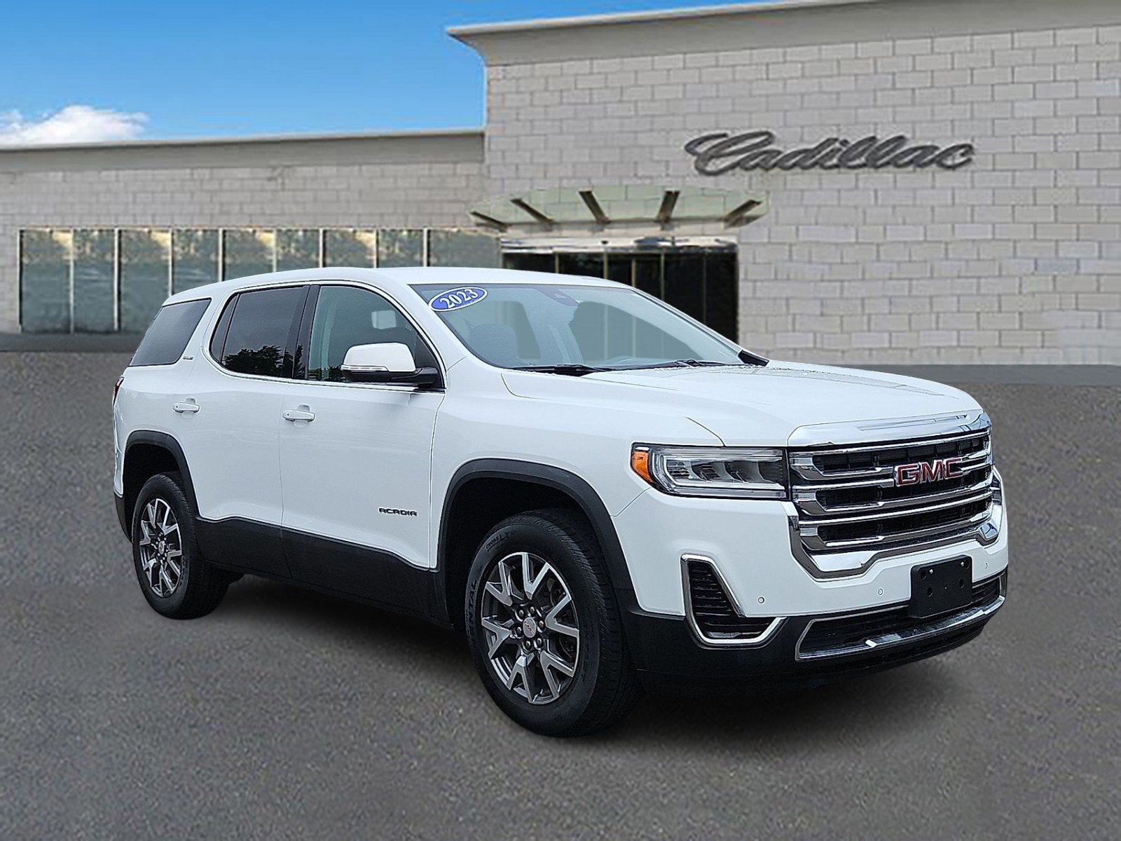 2023 GMC Acadia SLE