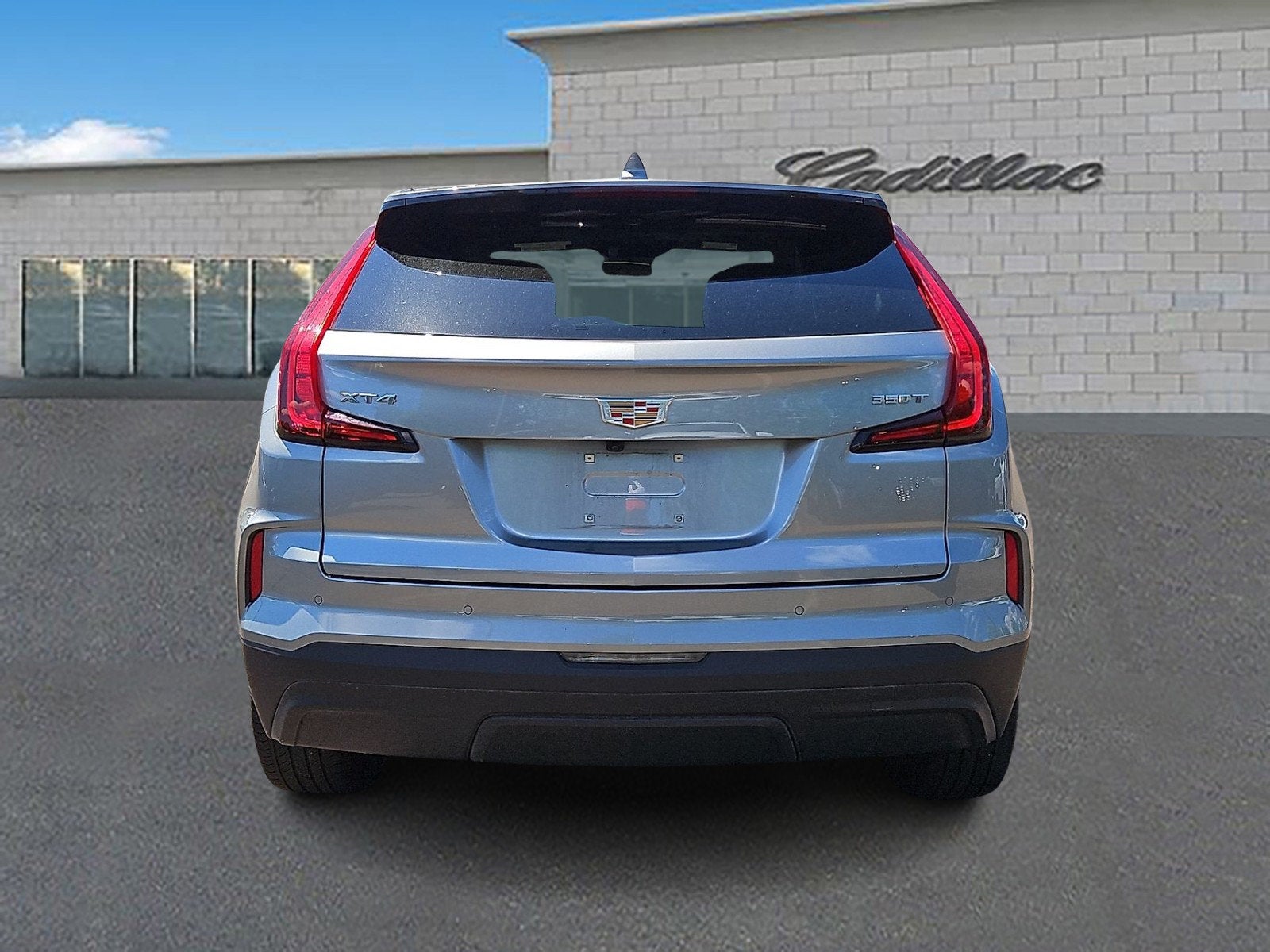 2024 Cadillac XT4 Luxury
