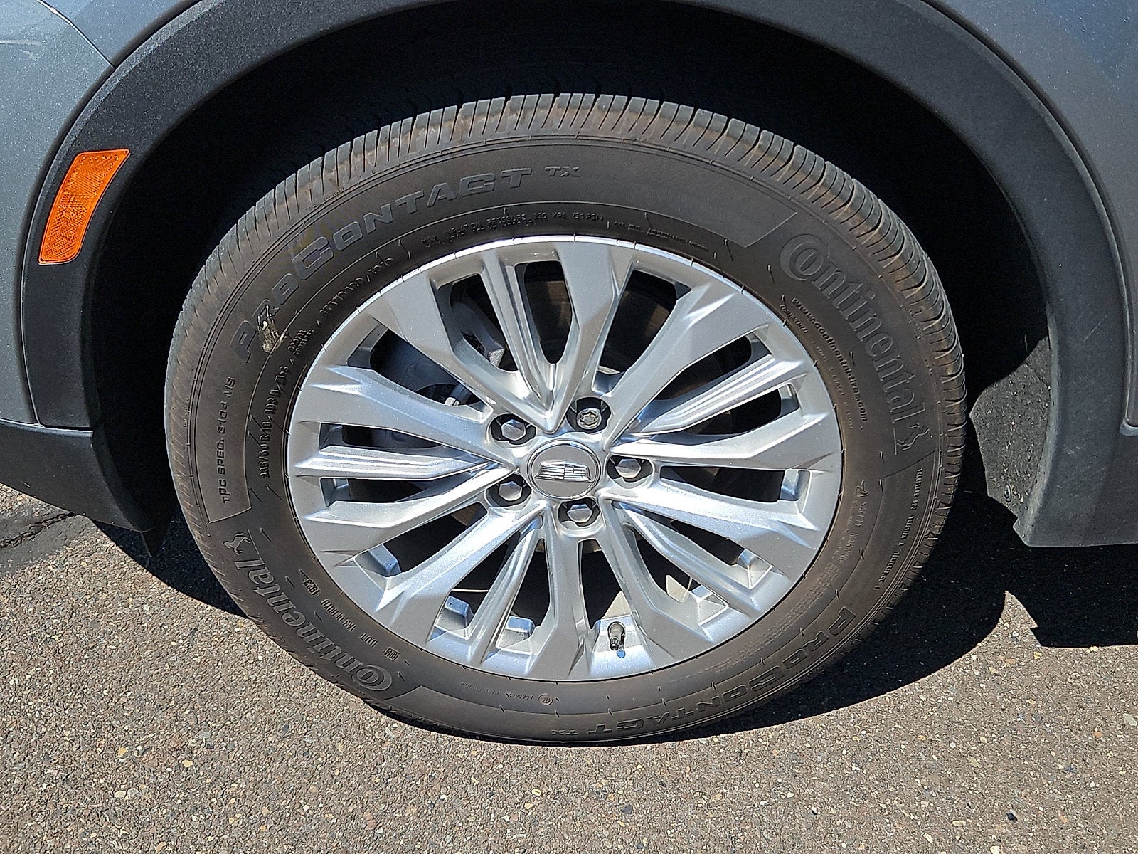 2024 Cadillac XT4 Luxury