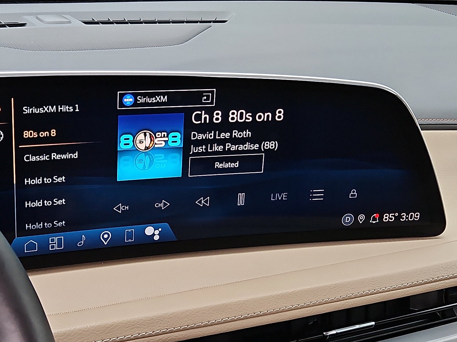 2024 Cadillac XT4 Luxury