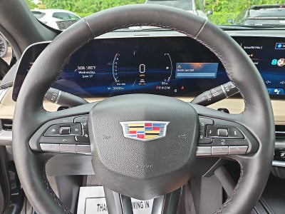 2024 Cadillac XT4 Luxury