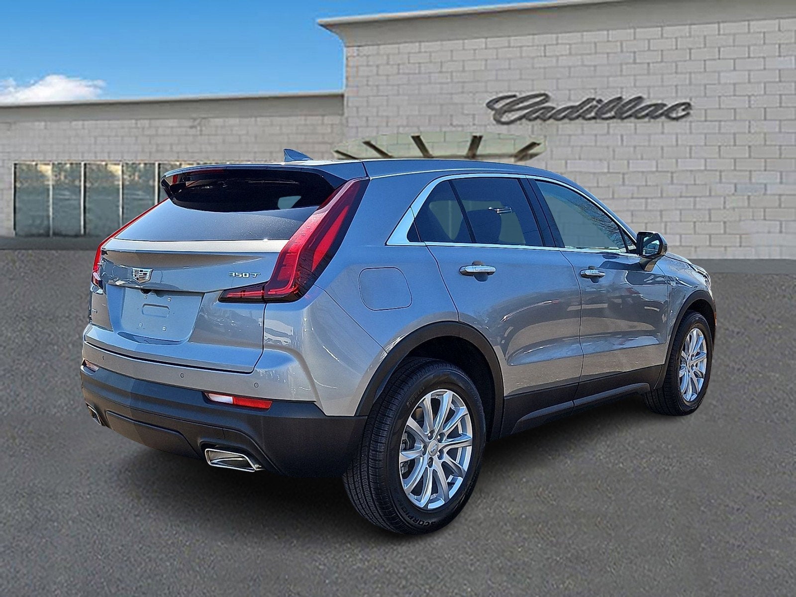 2023 Cadillac XT4 Luxury