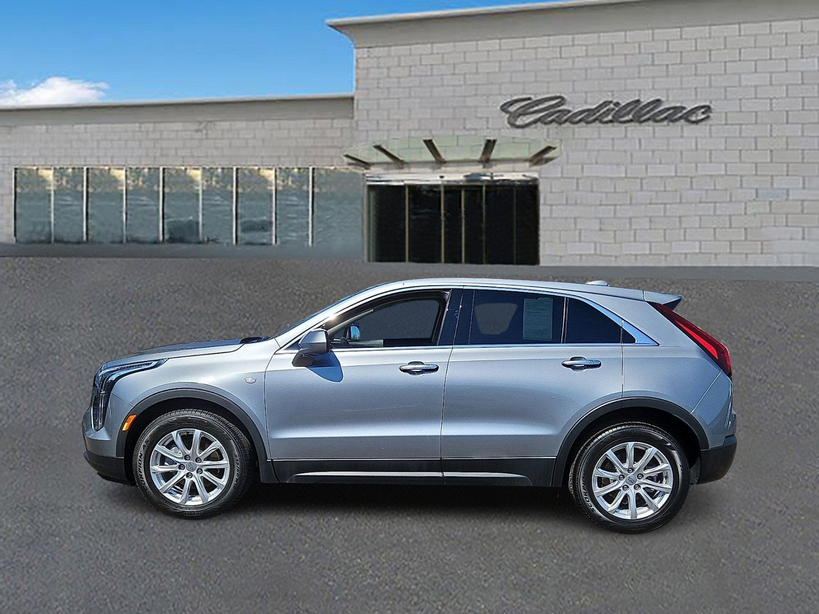 2023 Cadillac XT4 Luxury