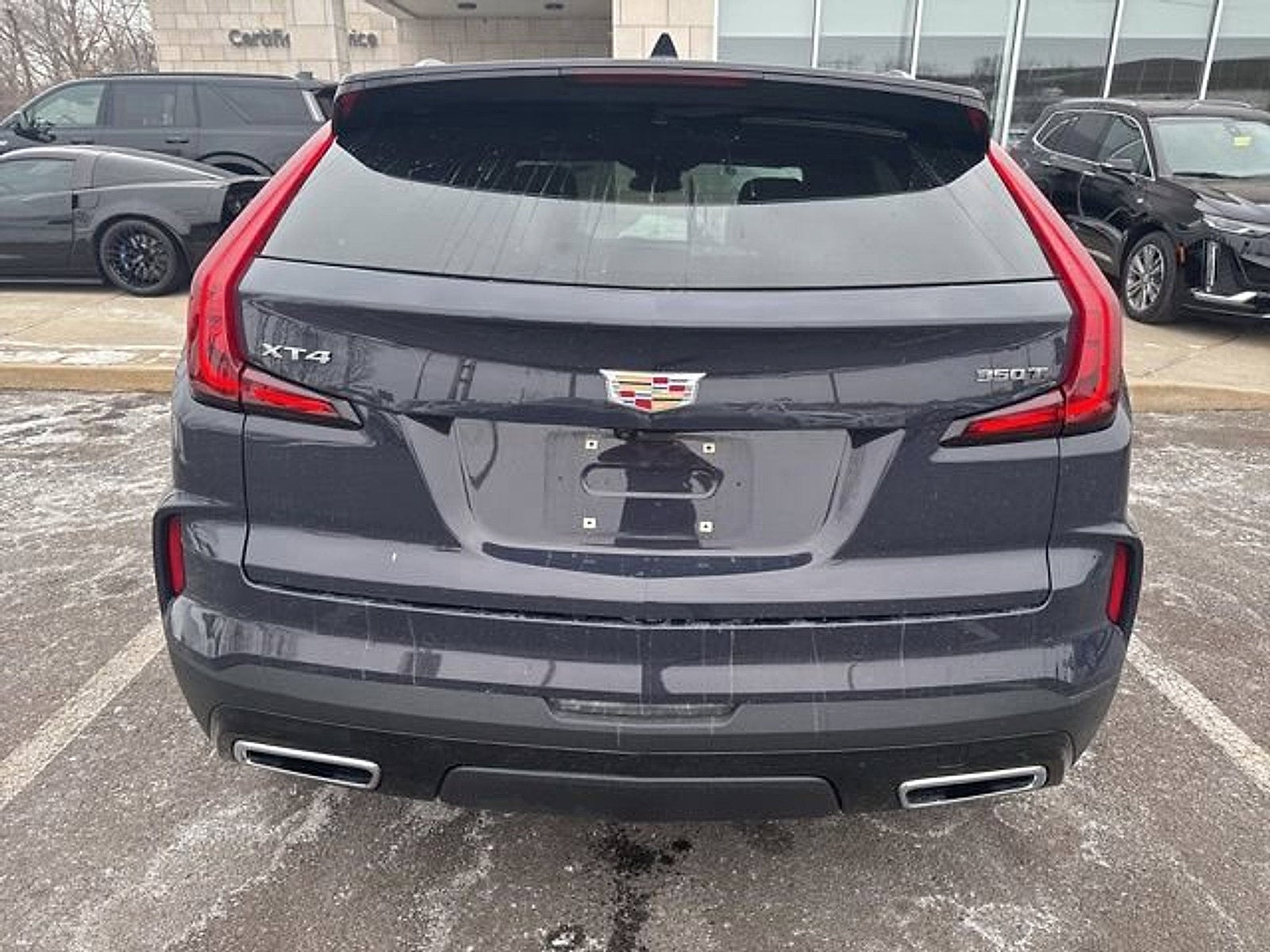 2024 Cadillac XT4 Premium Luxury