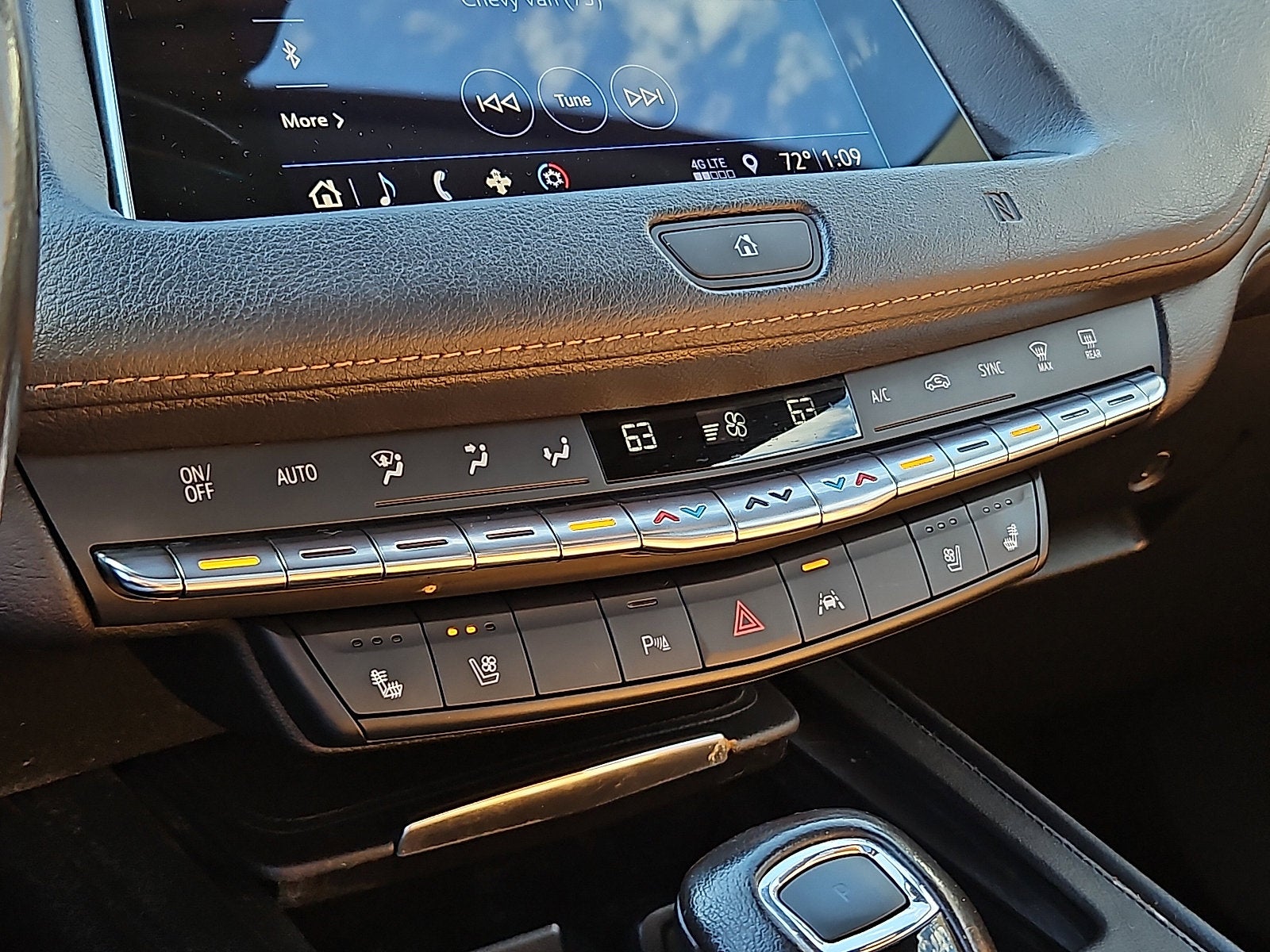 2019 Cadillac XT4 FWD Premium Luxury