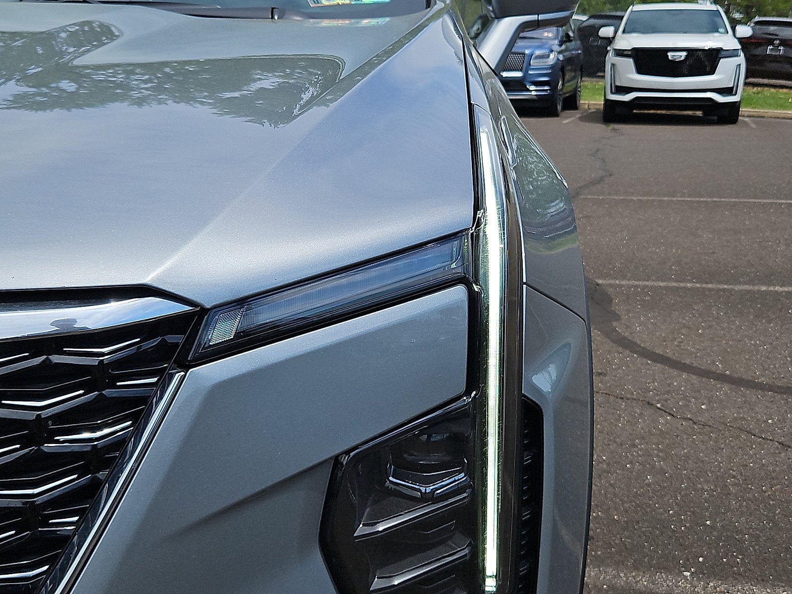 2025 Cadillac XT4 Premium Luxury