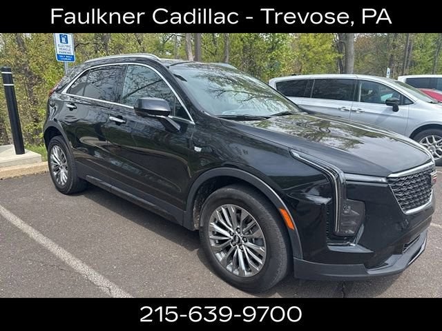 2025 Cadillac XT4 Premium Luxury