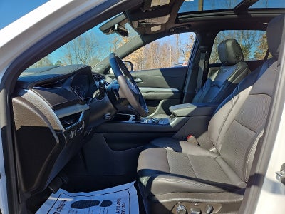 2023 Cadillac XT4 Premium Luxury