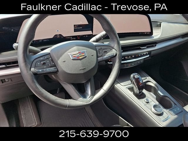 2024 Cadillac XT4 Premium Luxury