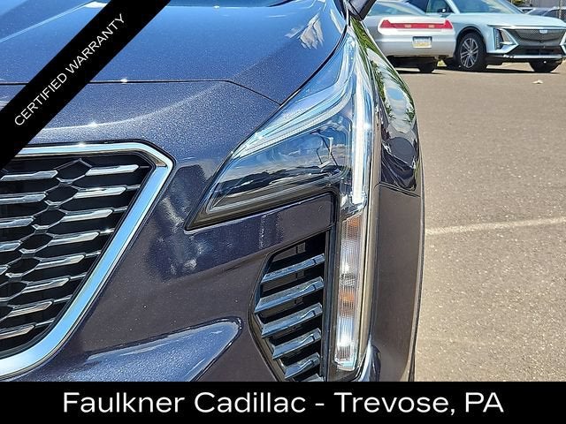 2023 Cadillac XT4 Premium Luxury