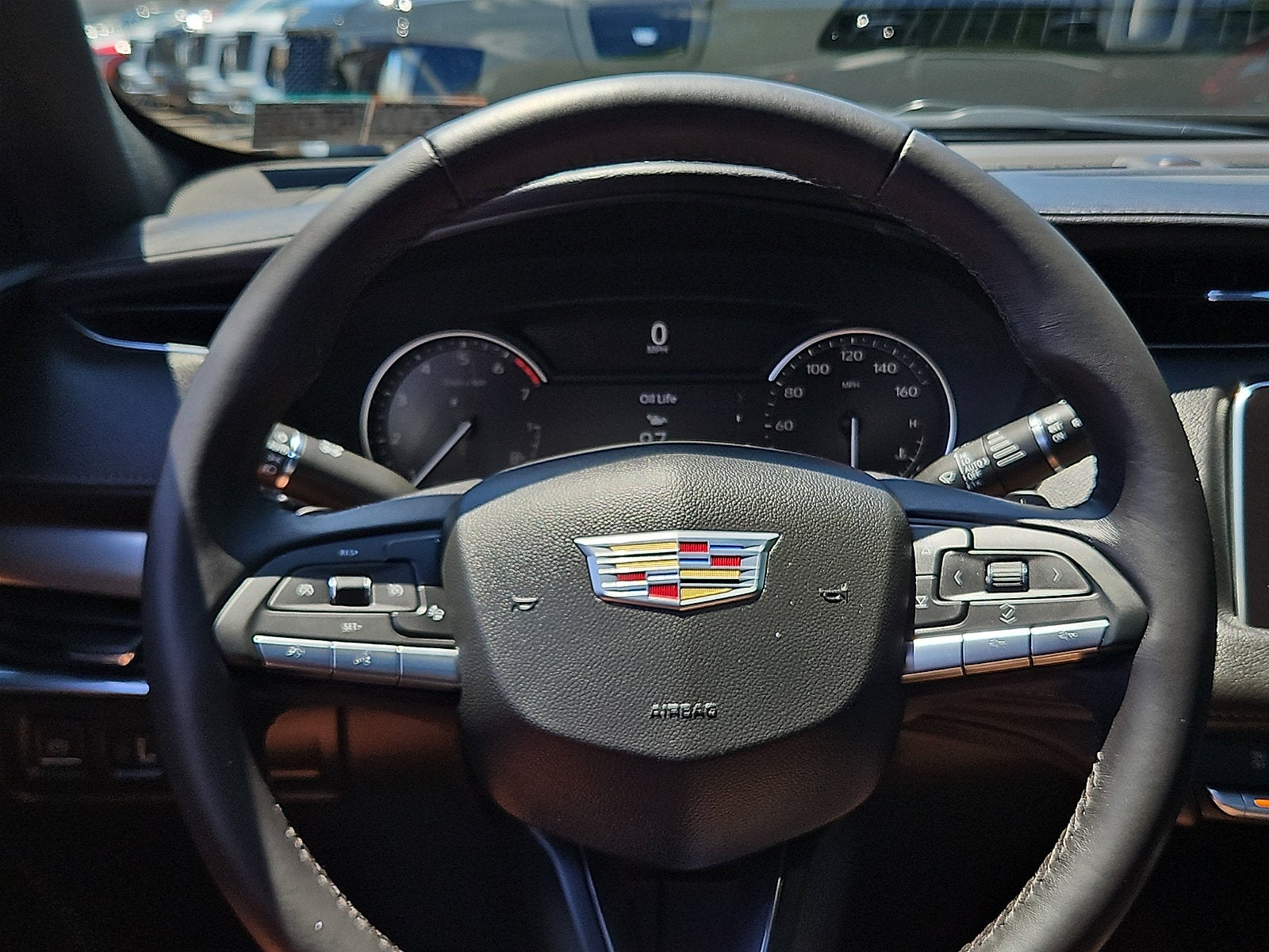 2023 Cadillac XT4 Premium Luxury