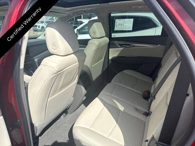 2022 Cadillac XT5 Premium Luxury