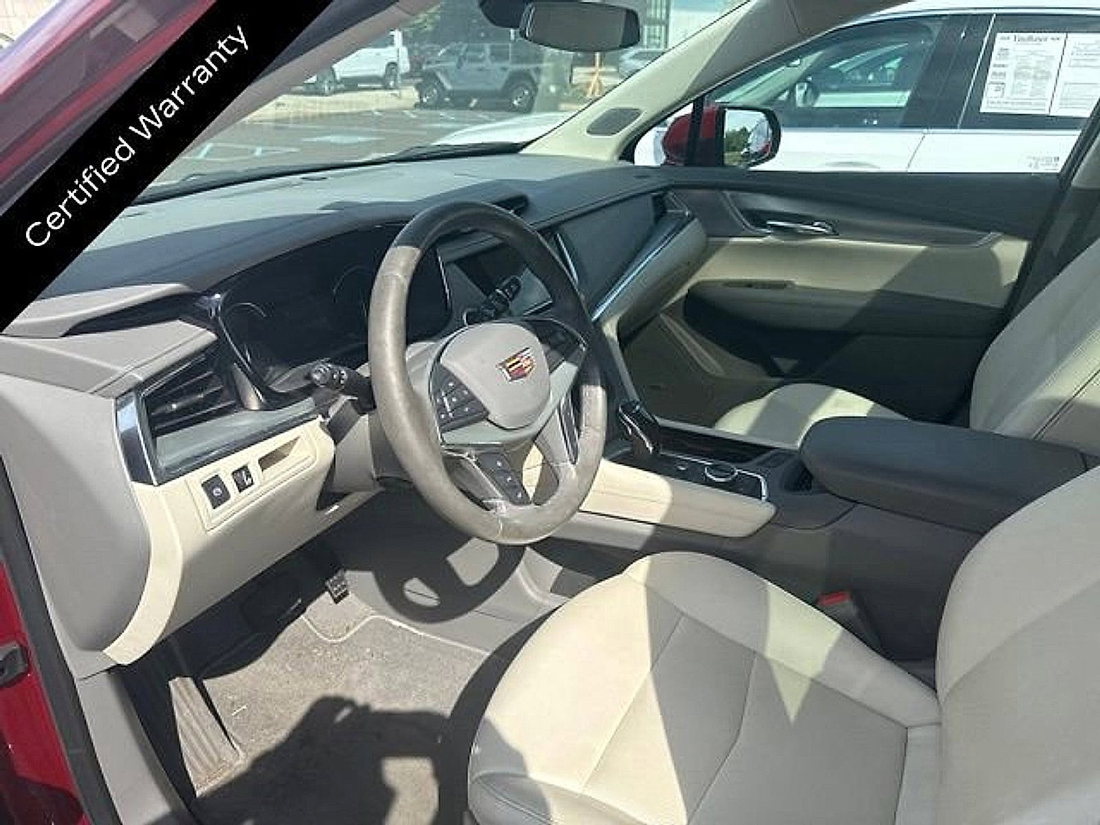 2022 Cadillac XT5 Premium Luxury