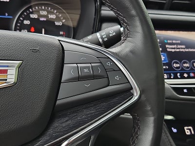 2022 Cadillac XT5 Premium Luxury