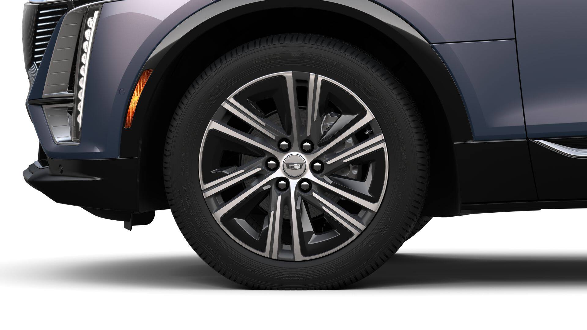 2025 Cadillac LYRIQ Luxury 1