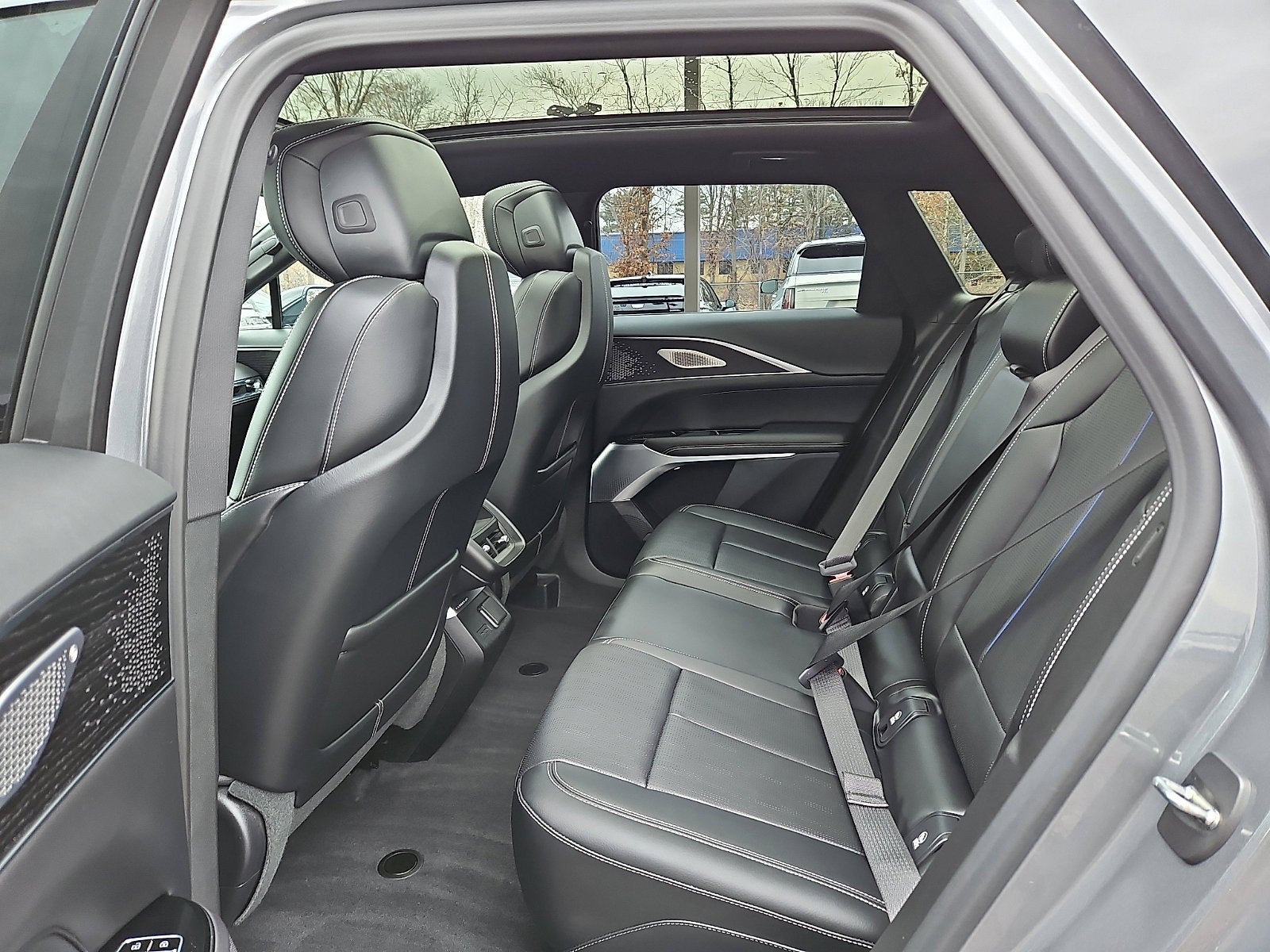 2023 Cadillac LYRIQ Luxury