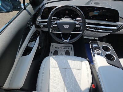 2024 Cadillac LYRIQ Luxury 2