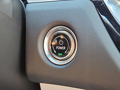 2024 Cadillac LYRIQ Luxury 2