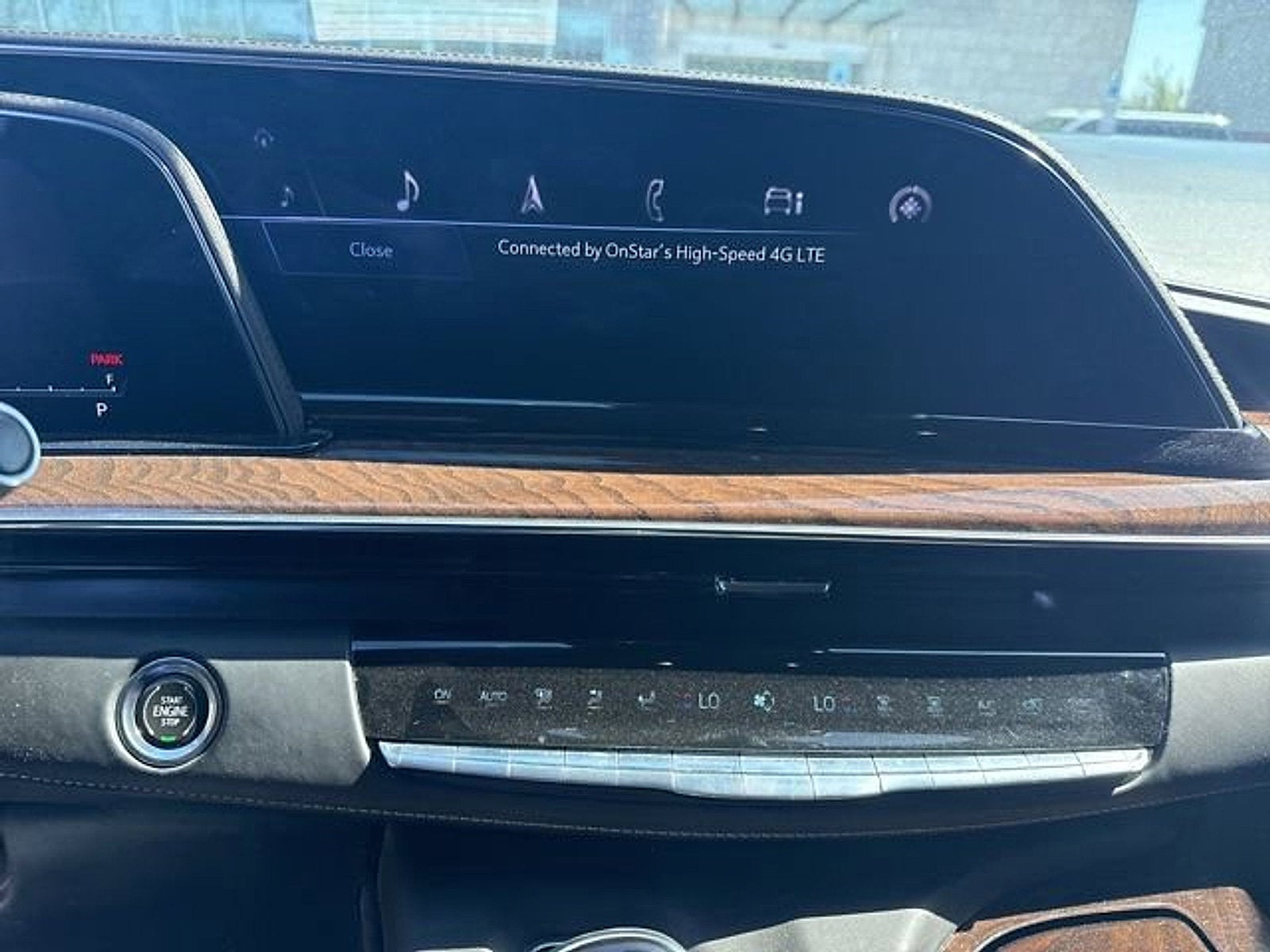 2022 Cadillac Escalade Sport Platinum