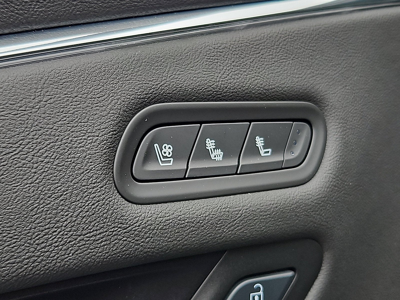 2024 Cadillac Escalade ESV Premium Luxury