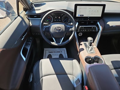 2024 Toyota Venza LE