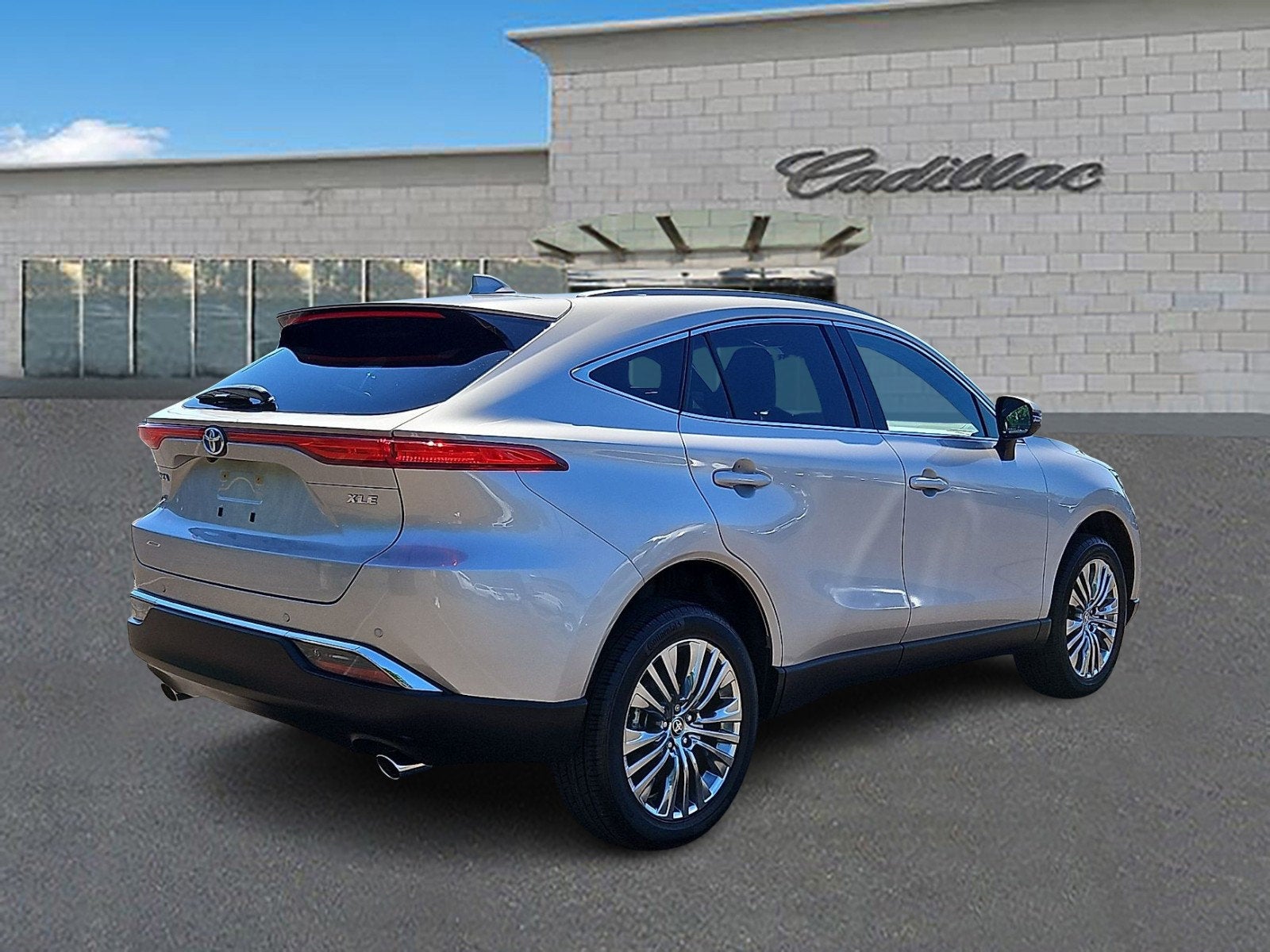 2024 Toyota Venza LE