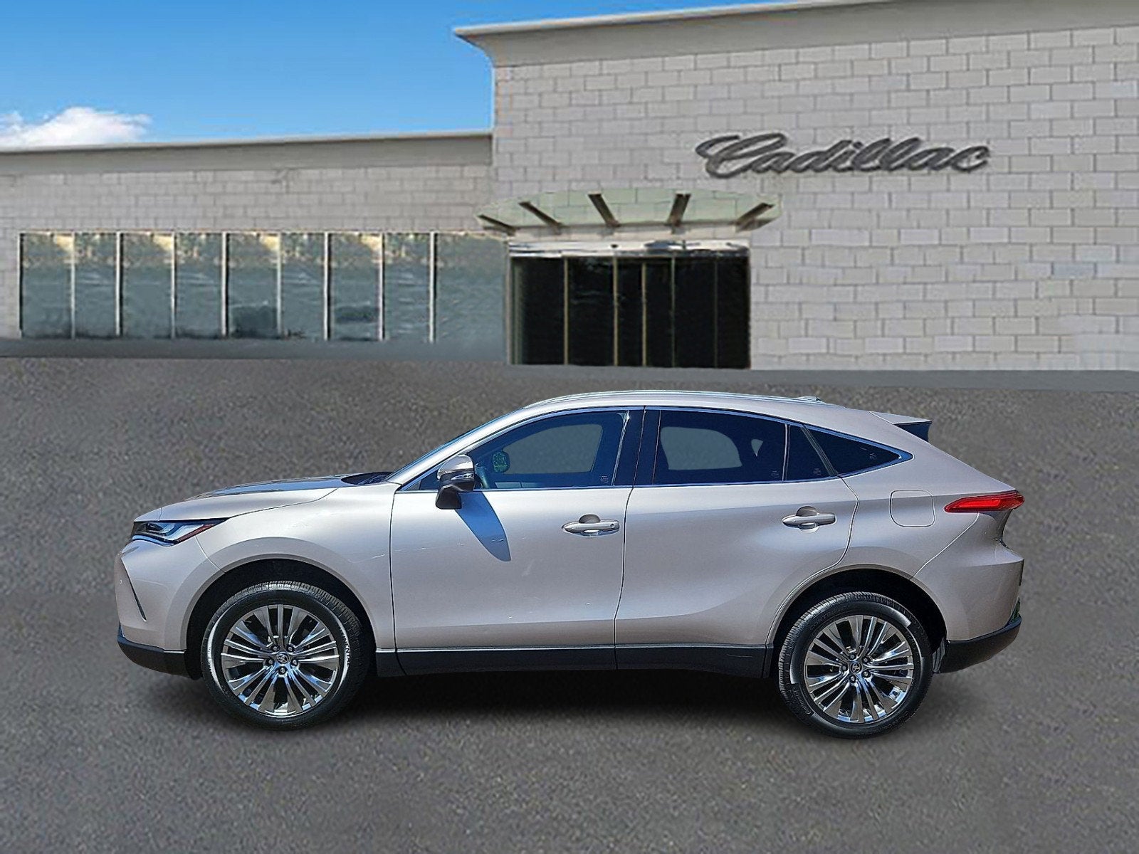 2024 Toyota Venza LE