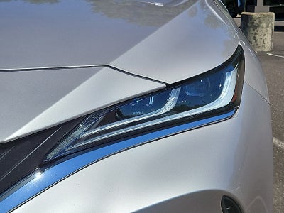 2024 Toyota Venza LE