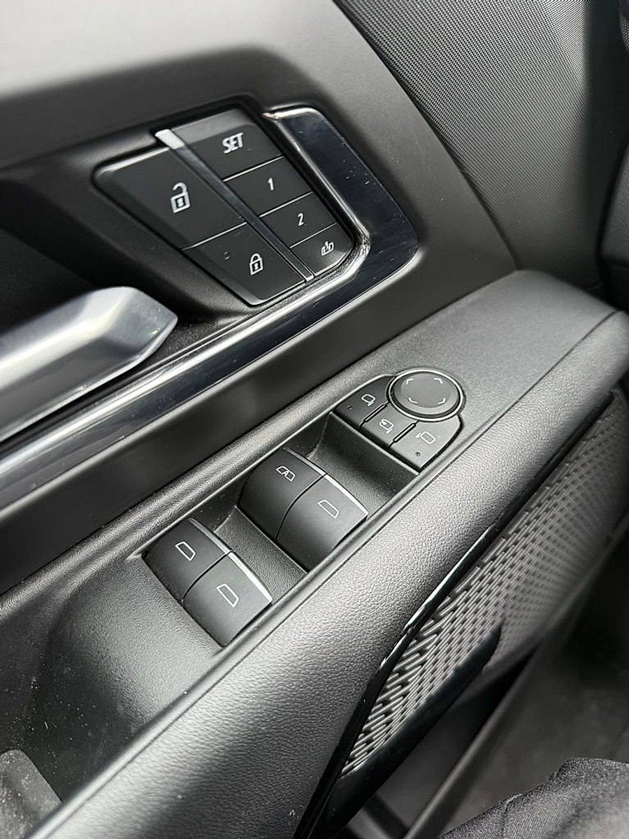 2025 Chevrolet Silverado EV LT - Extended Range