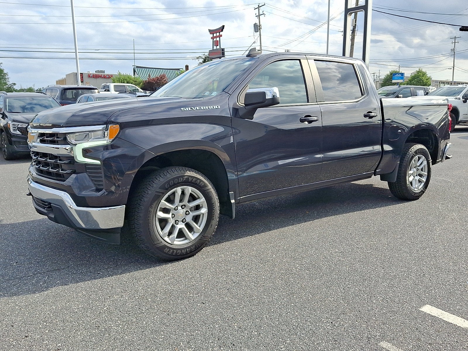 2022 Chevrolet Silverado 1500 LT (2FL)