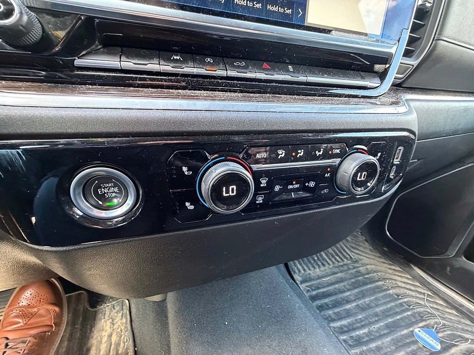 2022 Chevrolet Silverado 1500 LT (2FL)