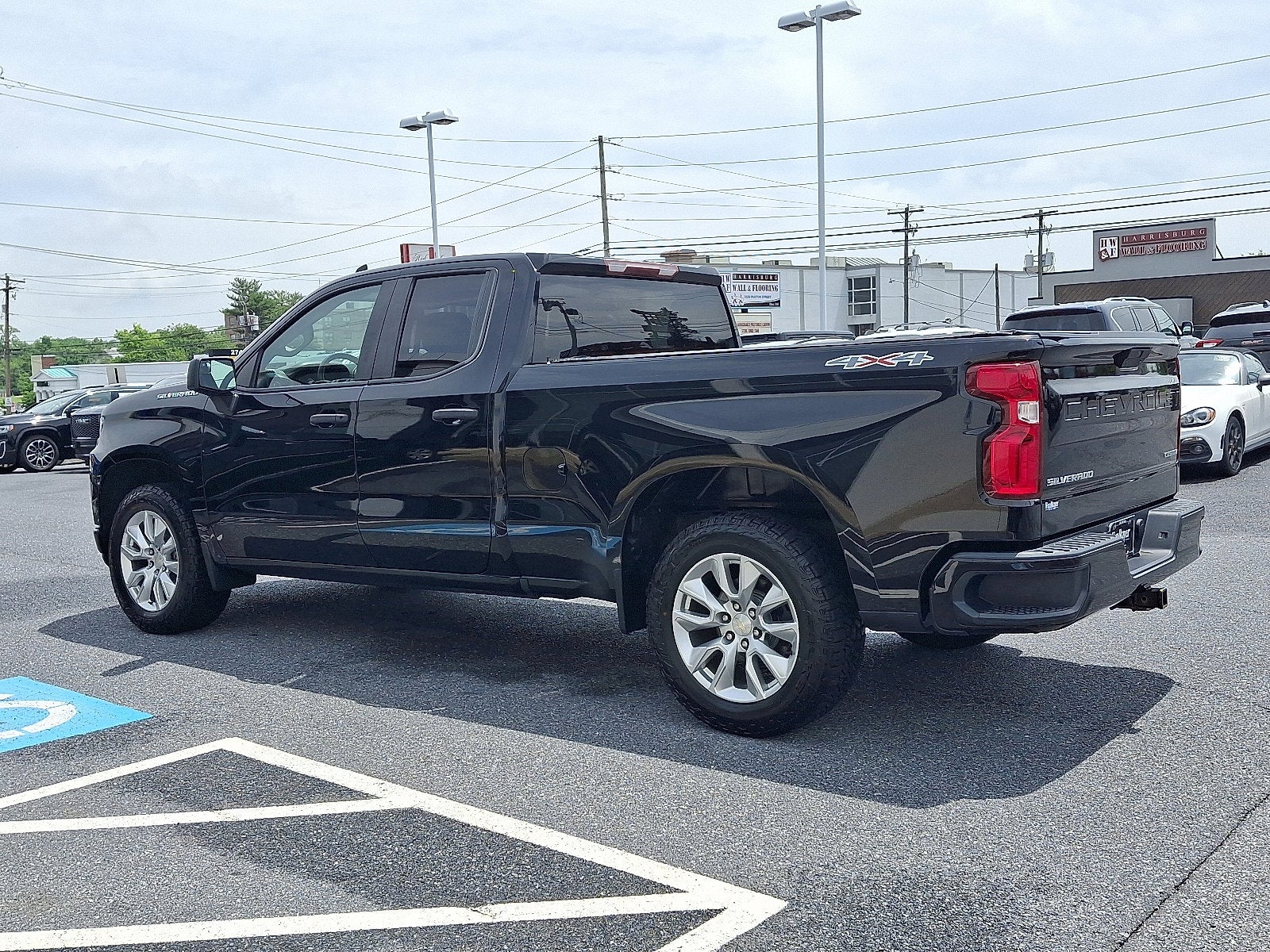 2020 Chevrolet Silverado 1500 Custom