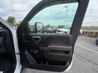 2018 GMC Sierra 3500 HD Chassis Cab NA