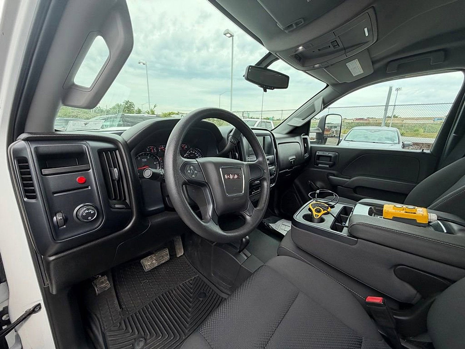 2018 GMC Sierra 3500 HD Chassis Cab NA