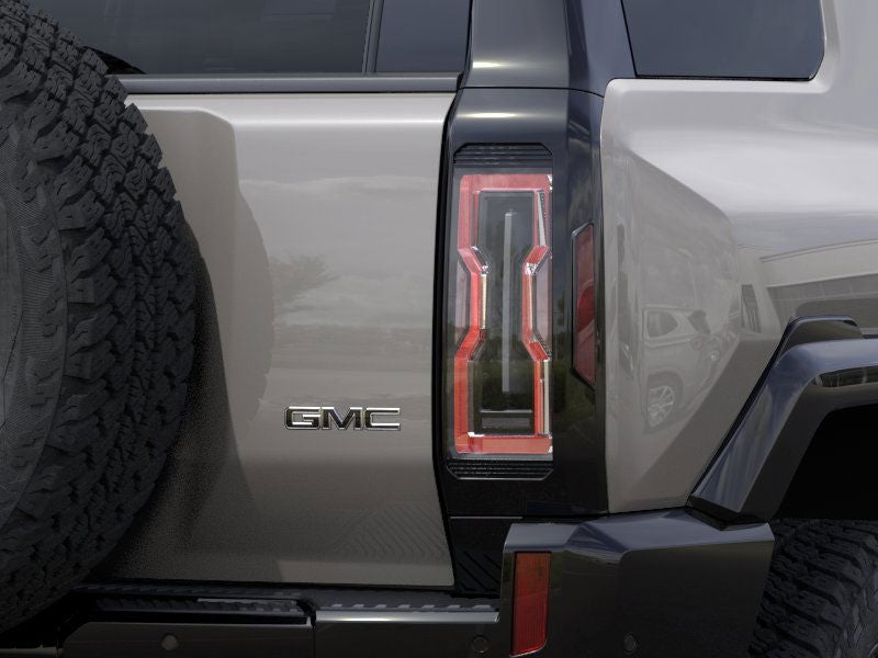 2026 GMC HUMMER EV SUV 2X