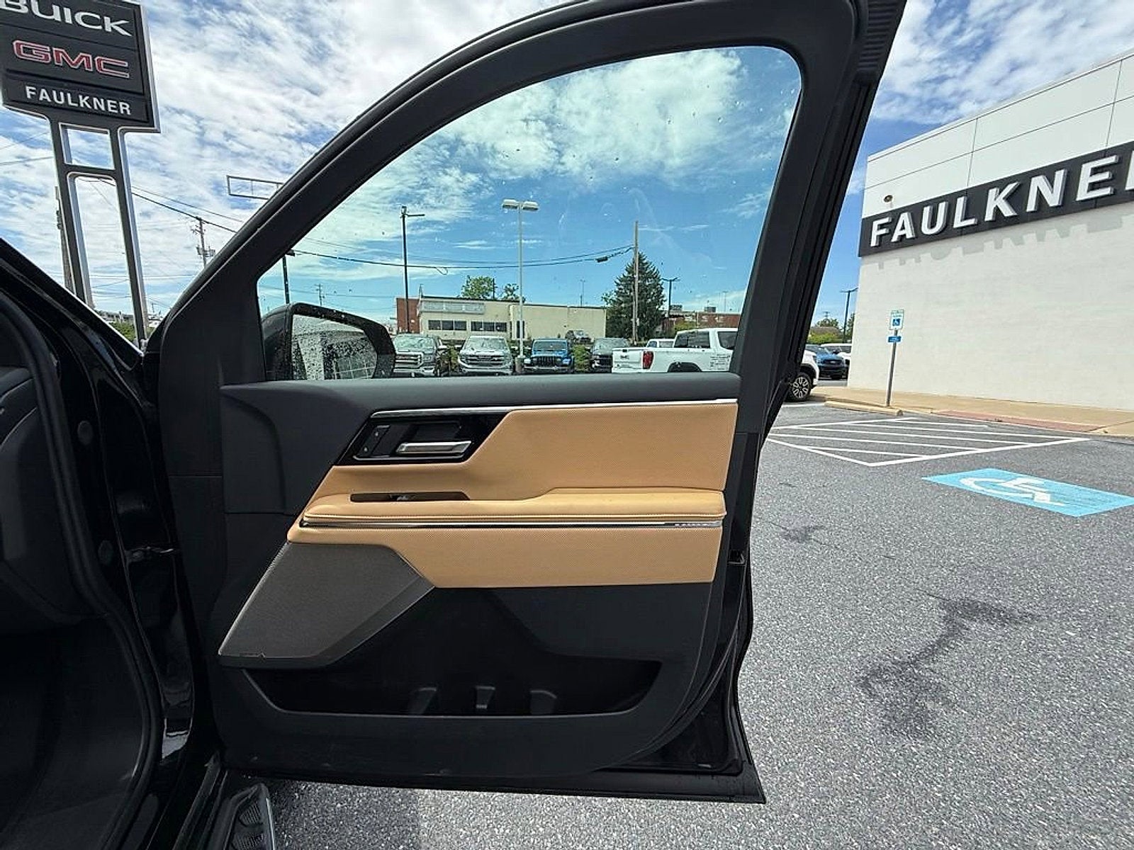 2025 GMC Sierra EV Extended Range Denali