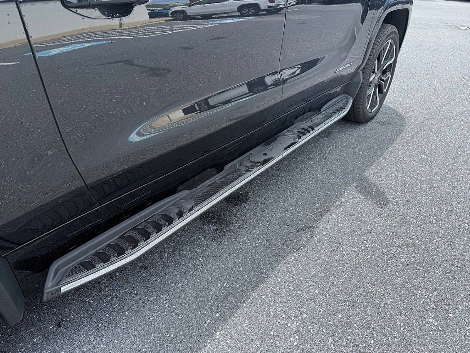 2025 GMC Sierra EV Extended Range Denali