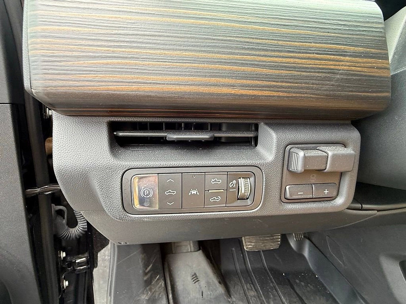 2025 GMC Sierra EV Extended Range Denali