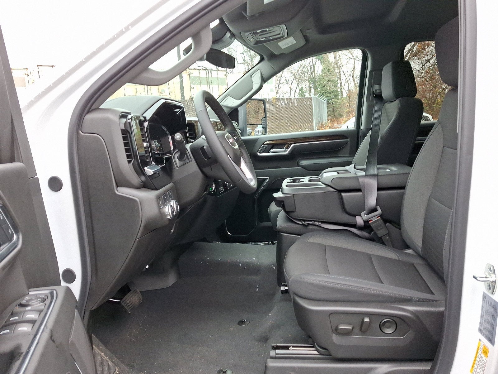 2025 GMC Sierra 2500 HD SLE