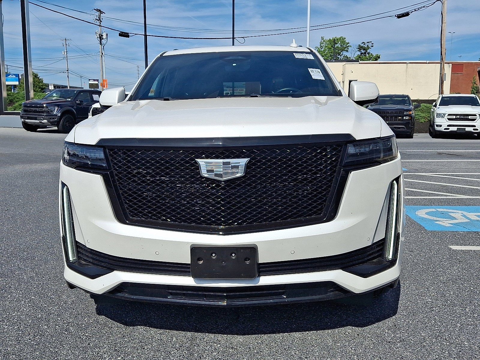 2023 Cadillac Escalade Sport