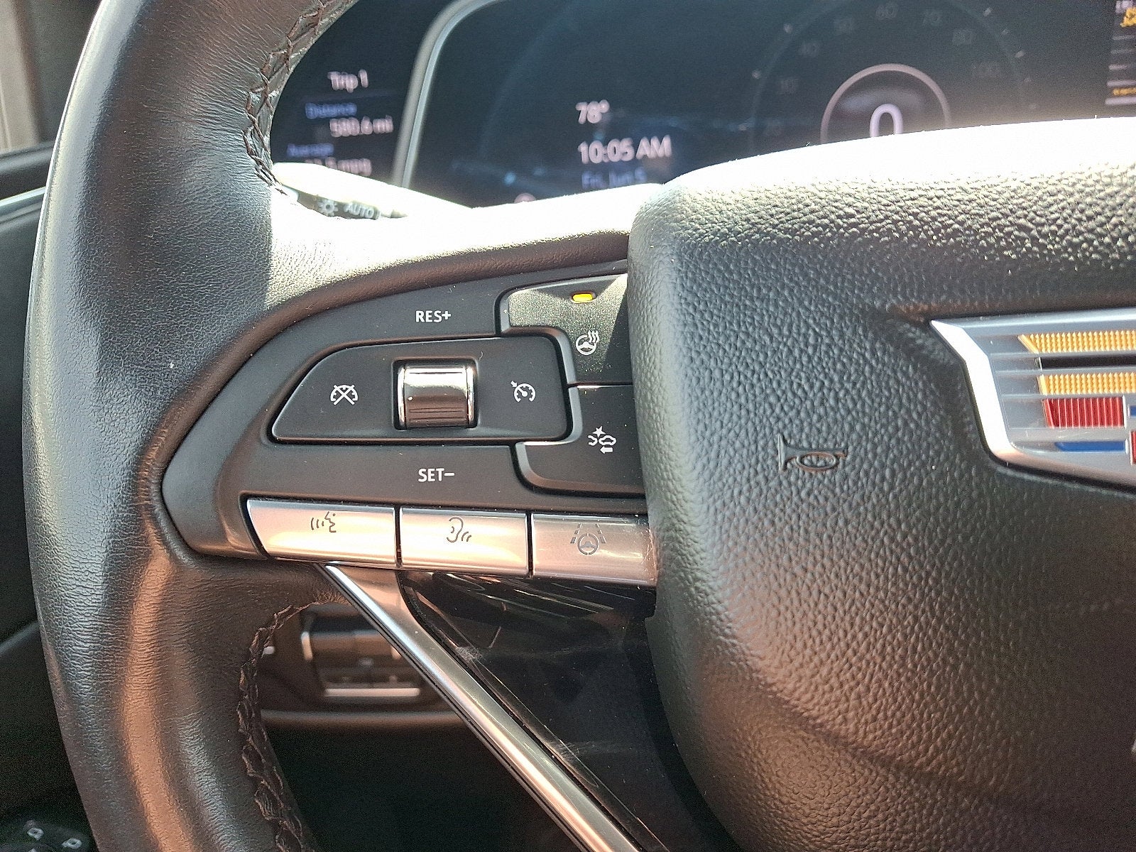 2023 Cadillac Escalade Sport