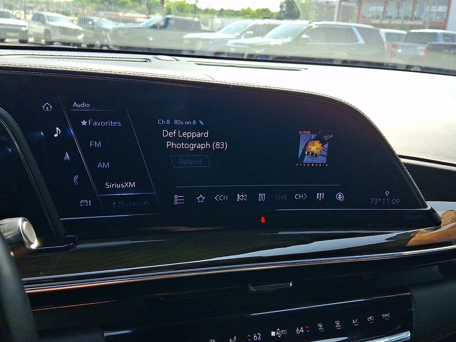 2023 Cadillac Escalade 4WD Sport Platinum