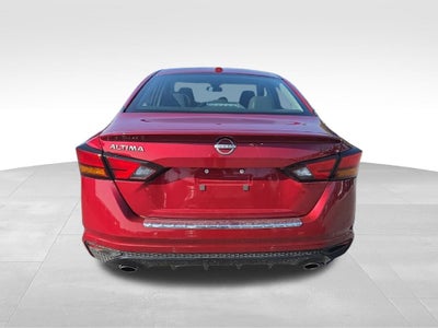 2023 Nissan Altima SR FWD