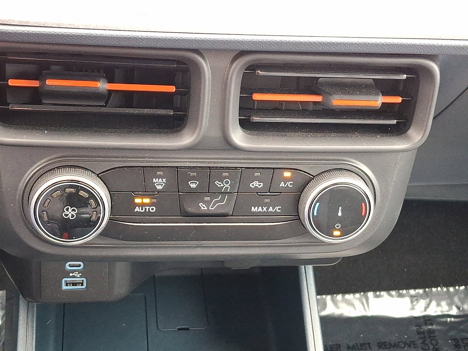 2023 Ford Maverick XL