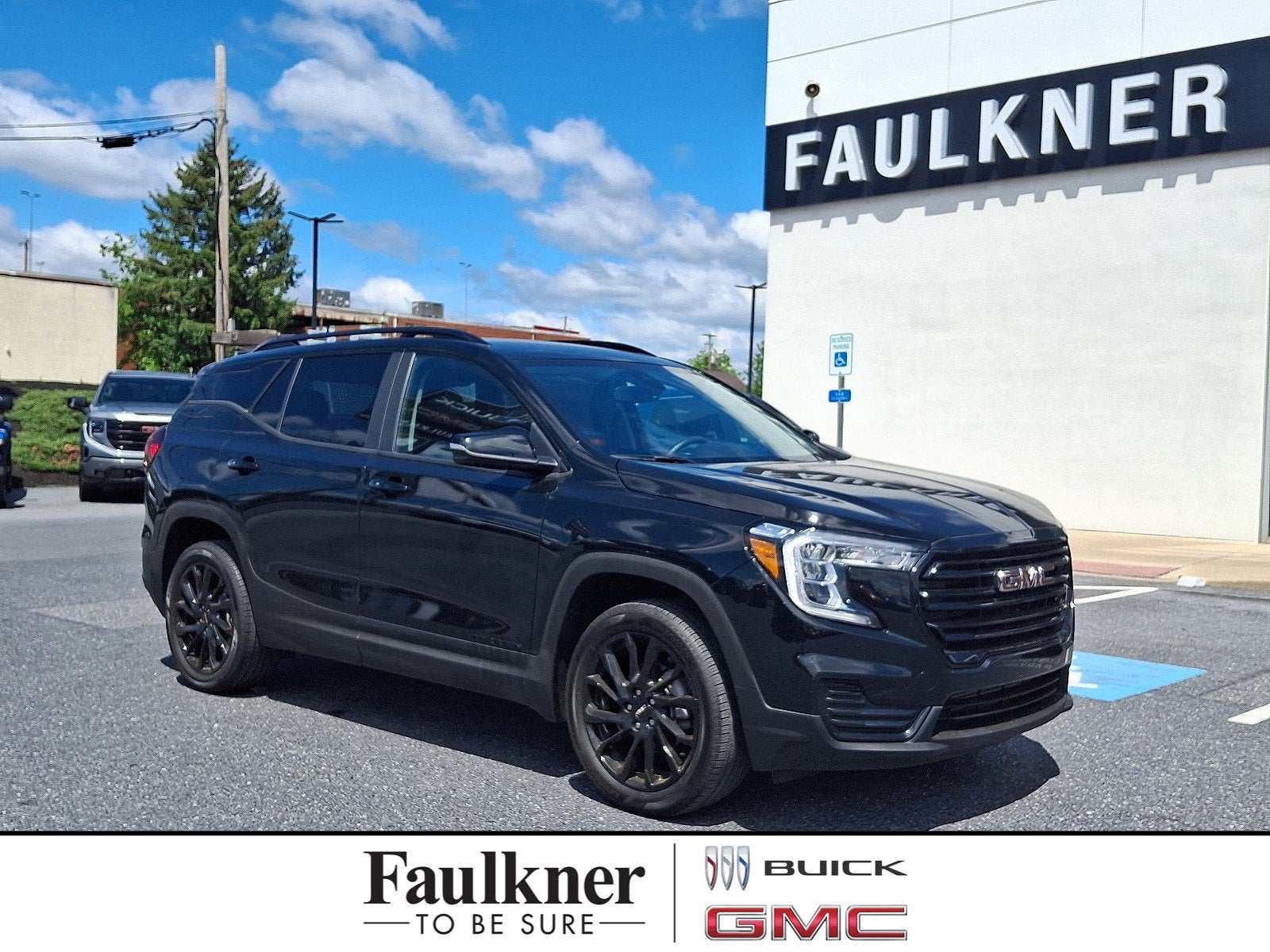 2023 GMC Terrain SLE