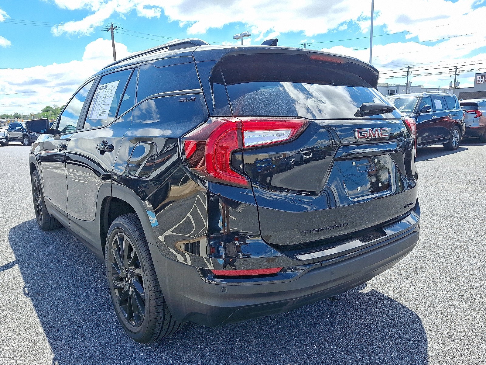 2023 GMC Terrain SLE