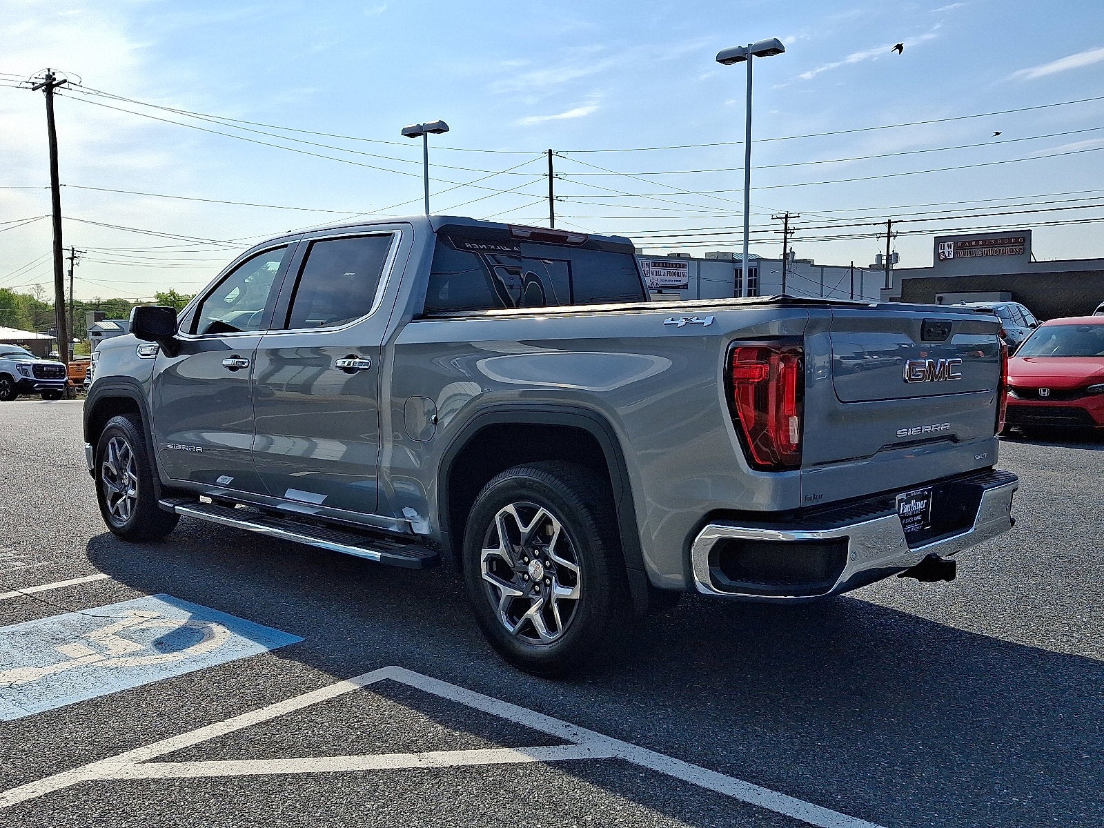 2024 GMC Sierra 1500 SLT