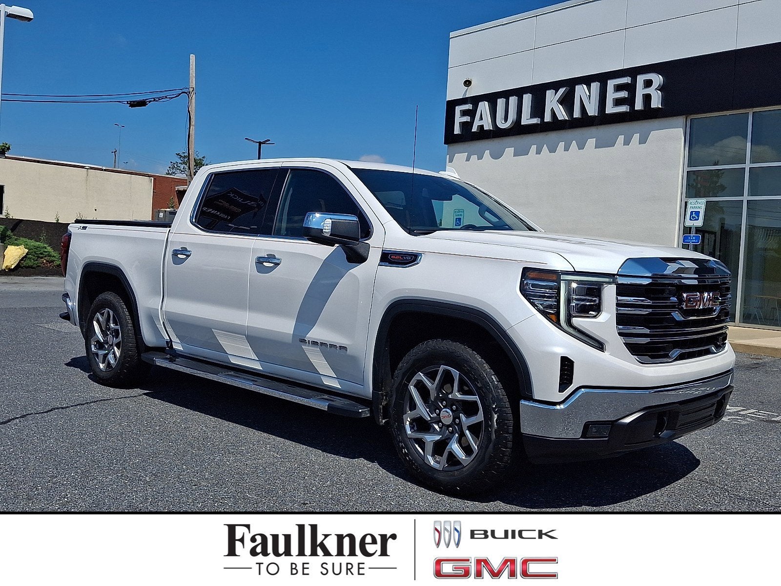 2023 GMC Sierra 1500 SLT