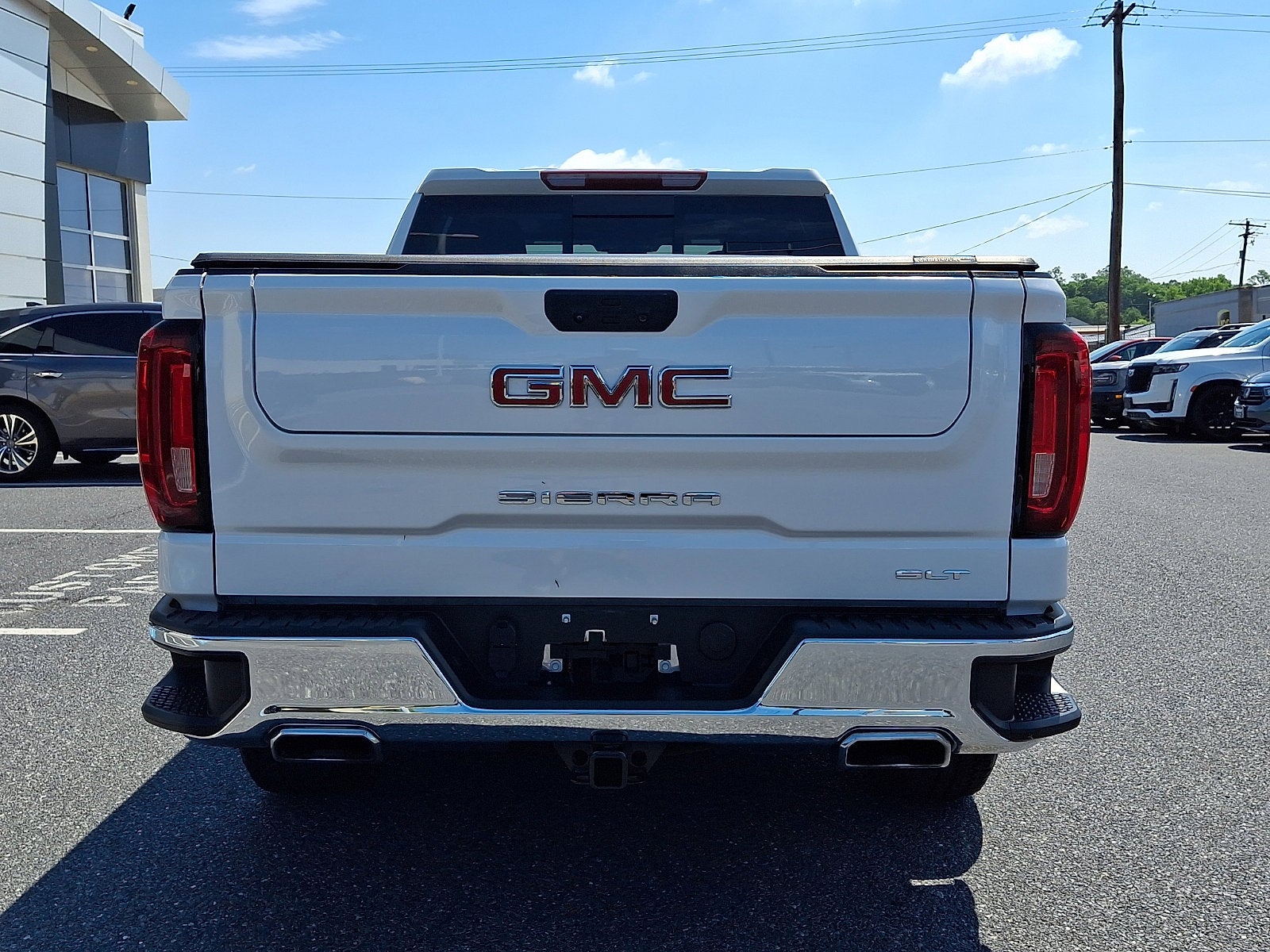 2023 GMC Sierra 1500 SLT