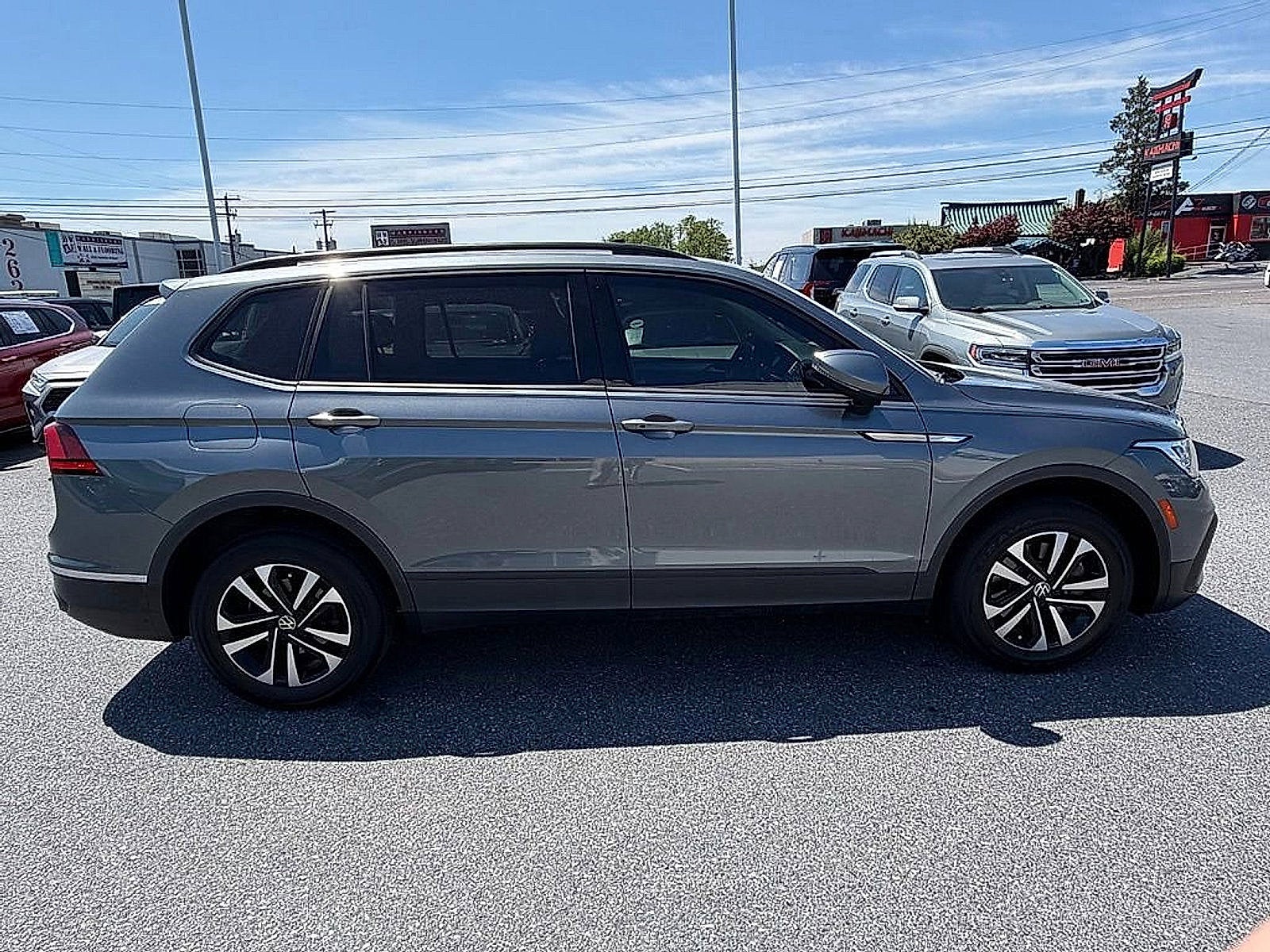 2022 Volkswagen Tiguan S